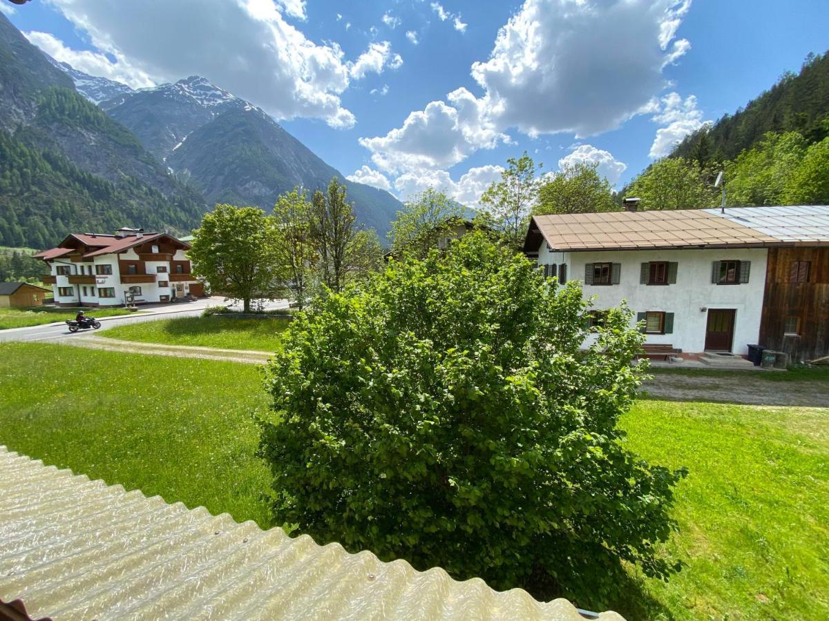 Gaestehaus Huber Holzgau Eksteriør billede